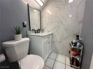 Photo #2: 2724887 Listing 