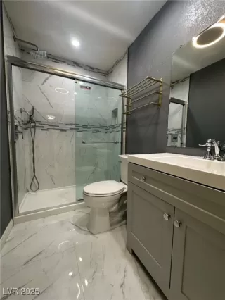 Photo #3: 2724887 Listing 