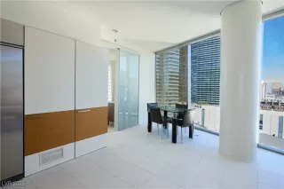 Photo #4: 2724899 Listing 