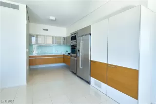 Photo #5: 2724899 Listing 