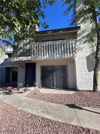 Click for more information on MLS # 2724905 : 718 FERNWOOD LANE More Details about MLS # 2724905 : 718 FERNWOOD LANE