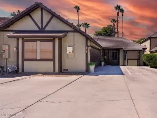 Photo #1: 2724915 Listing 