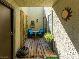 Photo #3: 2724915 Listing 