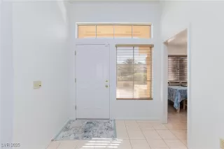 Photo #4: 2725035 Listing