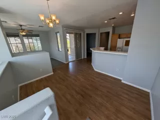 Photo #3: 2725039 Listing 