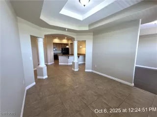 Photo #6: 2725042 Listing 