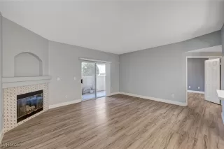 Photo #3: 2725045 Listing 