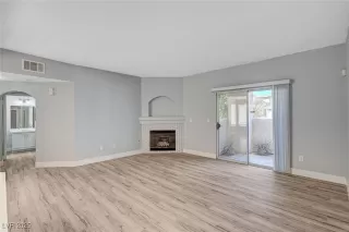 Photo #4: 2725045 Listing 