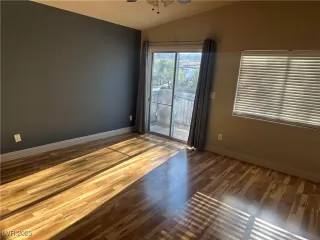 Photo #5: 2725071 Listing 