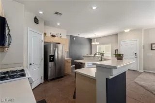 Primary Photo for MLS#: 2725077