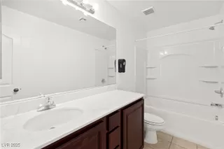 Photo #4: 2725084 Listing 