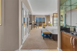 Photo #4: 2725128 Listing 