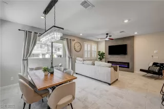 Photo #5: 2725174 Listing