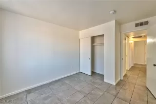 Photo #6: 2725193 Listing 