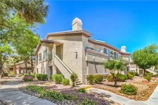 Photo #4: 2725222 Listing 