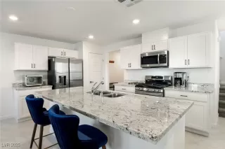 Photo #6: 2725276 Listing 