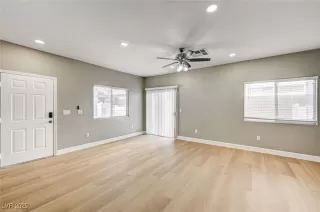 Photo #3: 2725319 Listing 