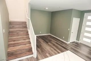 Photo #1: 2725350 Listing 