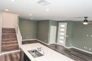 Photo #3: 2725350 Listing 