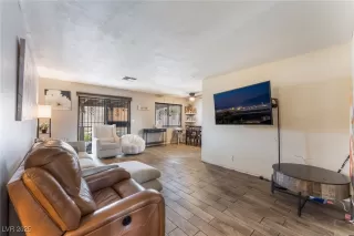 Photo #4: 2725364 Listing 