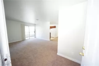 Photo #5: 2725386 Listing 