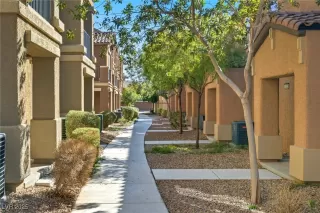 Photo #2: 2725387 Listing 