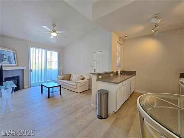 MLS: 2725411 Condo For Sale