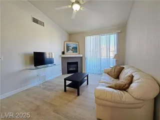 Photo #4: 2725411 Listing 