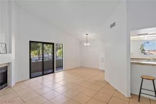 Photo #6: 2725418 Listing 