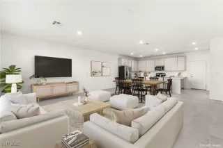 Photo #1: 2725434 Listing 