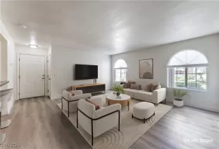 Photo #2: 2725447 Listing