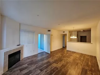 Photo #1: 2725453 Listing 