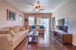 Photo #6: 2725458 Listing