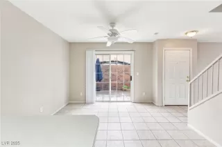 Photo #3: 2725460 Listing 