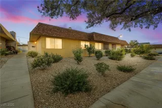 Primary Photo for MLS#: 2725477