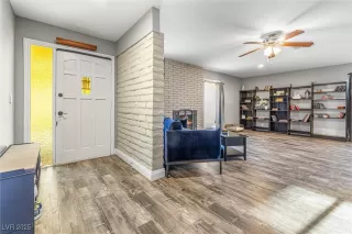 Photo #2: 2725477 Listing 