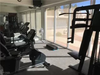 Photo #6: 2725482 Listing