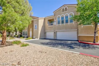 Photo #5: 2725508 Listing