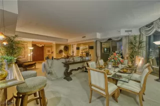 Photo #3: 2725510 Listing 