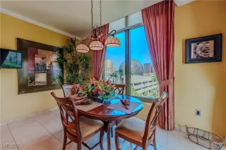 Photo #6: 2725510 Listing 