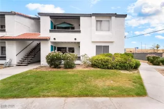 Photo #1: 2725511 Listing 