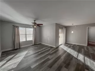 Photo #1: 2725525 Listing 