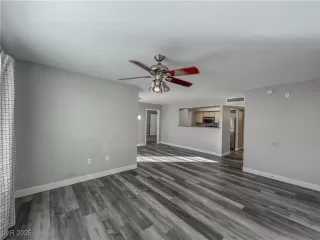 Photo #2: 2725525 Listing 