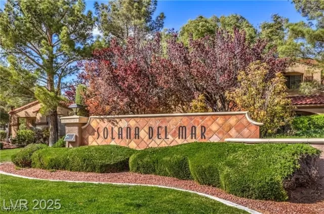 MLS: 2725527 Condo For Sale