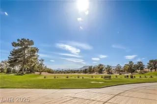 Photo #1: 2725527 Listing 