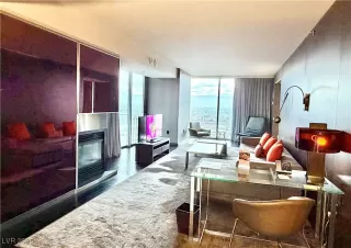 Photo #4: 2725533 Listing 