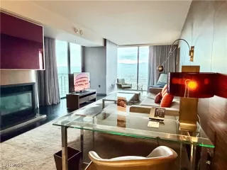 Photo #6: 2725533 Listing 