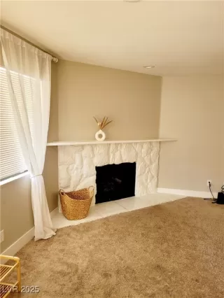 Photo #6: 2725537 Listing