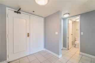 Photo #2: 2725539 Listing 