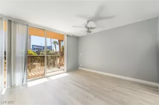 Photo #6: 2725539 Listing 